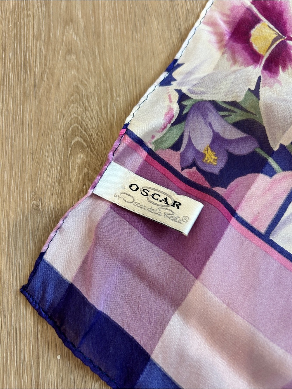 Vintage Oscar de la Renta silk scarf purple floral print scarf - Picture 4 of 7